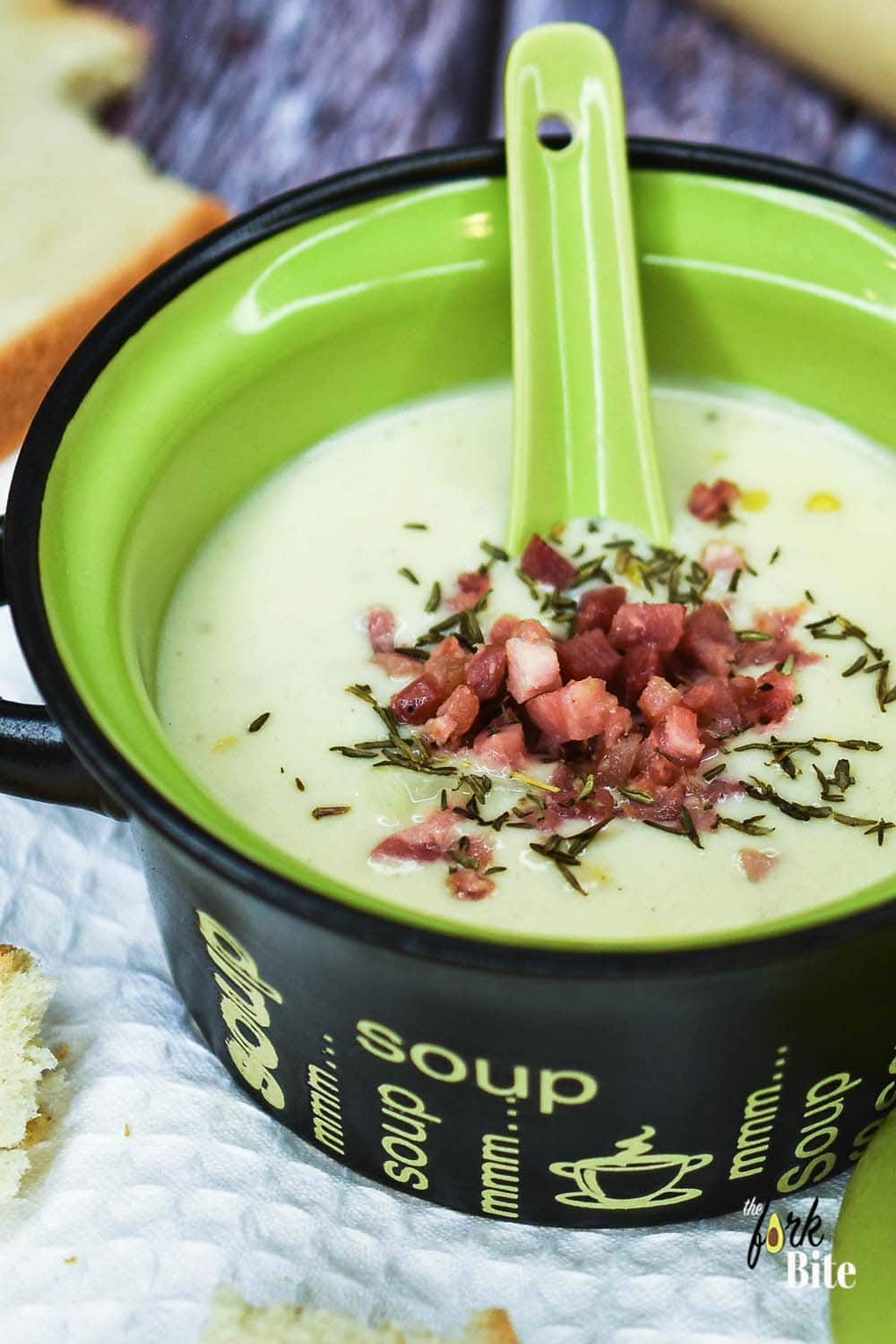 This ham potato and corn chowder soup is so delicious you won’t have much left for later. You might even find your family wants it two days in a row!