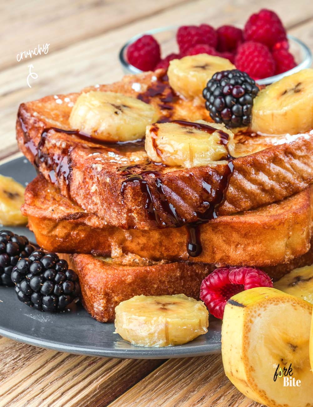 What goes well with French toast? There are no inhibitions on what and how you want to top your toast. You can add something sweet, spicy, savory, or something in between.