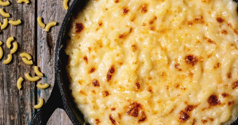 Trisha Yearwood crockpot Mac and Cheese is cheesy, buttery heaven and yield more punch, which makes it a unique dish. It's so easy to make, right down to your slow cooker. Hence, you can play around with different types of cheeses and make it your own.