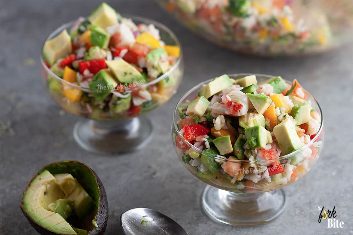 Keep in mind that you should consume it as quickly as possible, the maximum time that your Ceviche should stay in the refrigerator is only 48 hours.