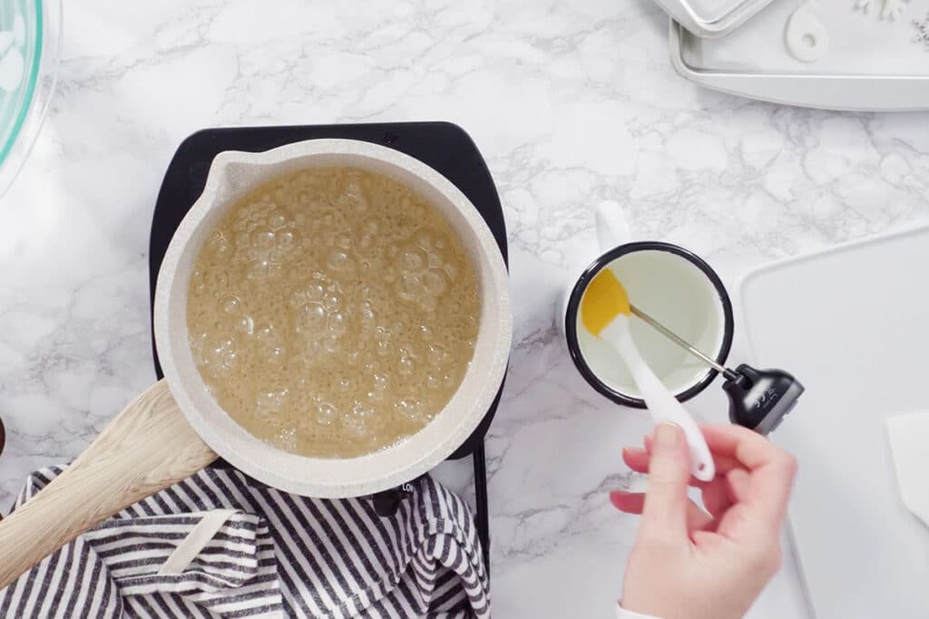 Caramel Sauce has Crystallized? Learn How to Fix Grainy Sauce The