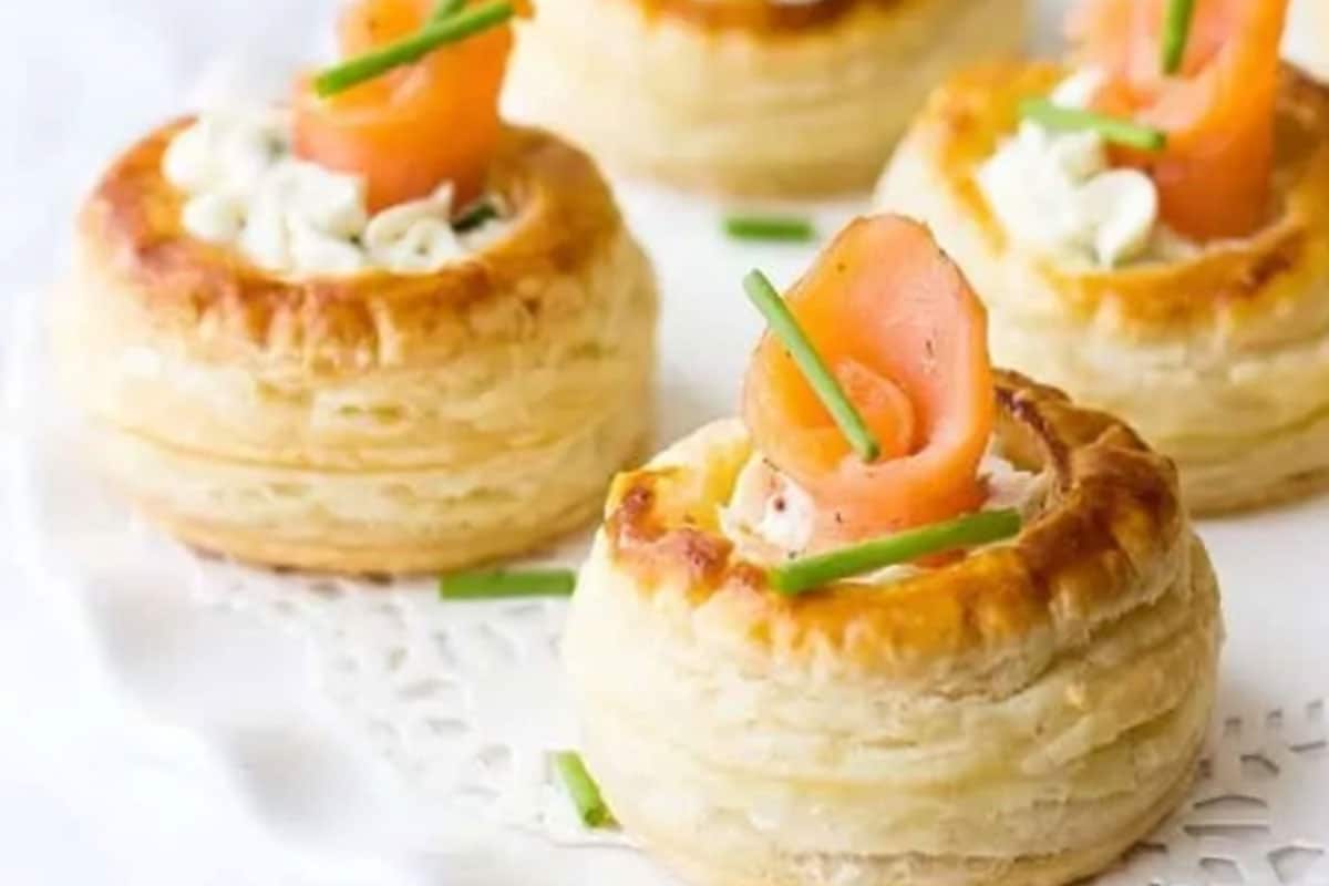 chicken and mushroom vol au vents are my favorite; smoked salmon and cheese come in a pretty close second.