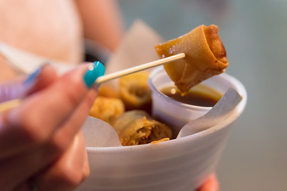 You must store the egg rolls or lumpia correctly to keep them for approximately 1 to 2 months. You can store them even longer, although the flavor will begin to deteriorate.