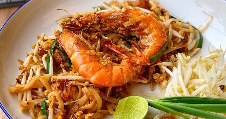 Pad Thai is probably the most well-known dish out of Thailand, Pad See Ew is somewhat underrated but is nonetheless deliciously savory and full of flavor.