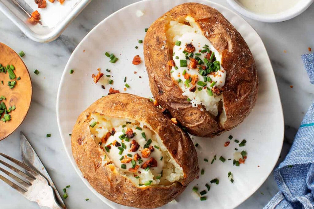 It is difficult to match the satisfaction you get from a baked potato. It is salty, crisp, and brown outside. Inside, it is fluffy and soft.