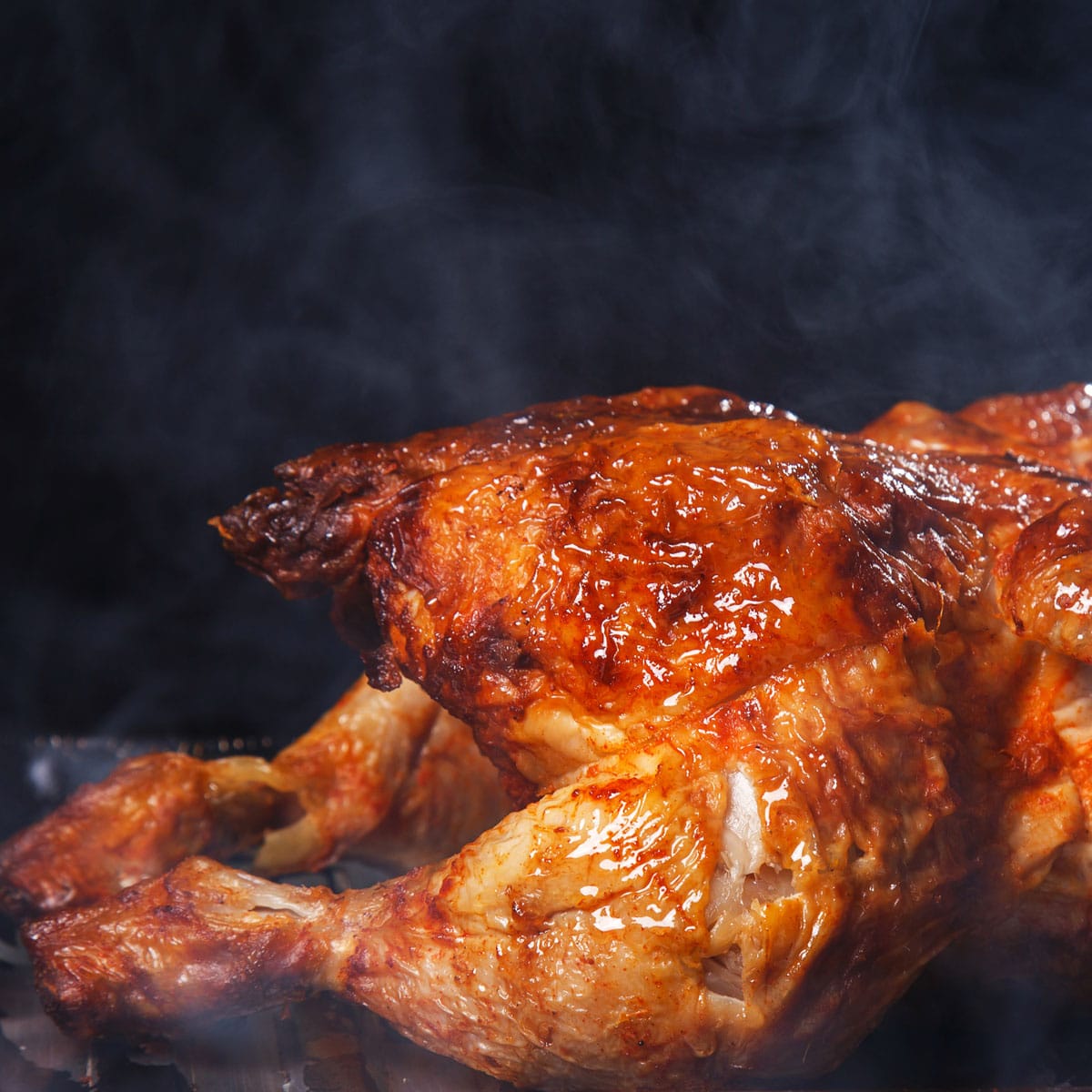 One way to make sure you have a hot meal is to use rotisserie chicken. But what do you do if the chicken isn't eaten right away and it starts to get cold? You can reheat it, but there's an easier way that will keep the chicken warm without ruining its deliciousness