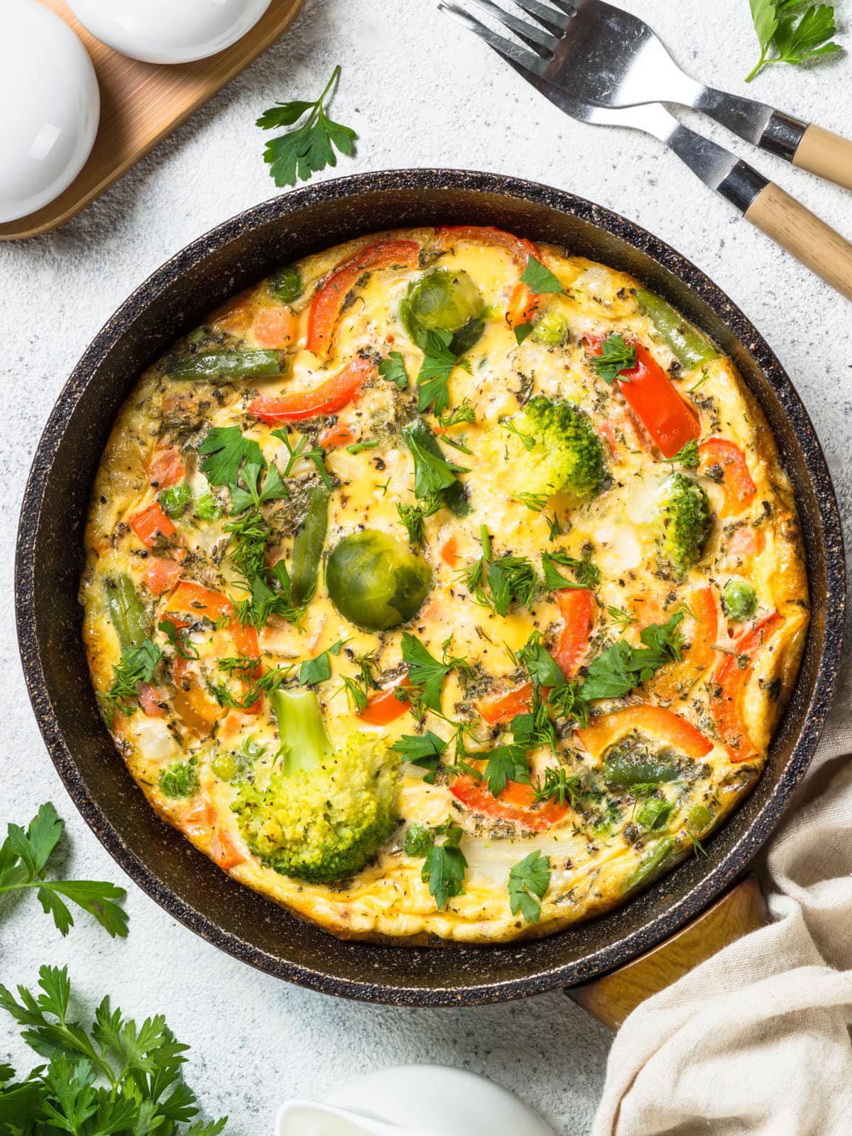 Frittata vs Omelette are two of the most common egg dishes. They are both simple to make, but there are some differences between them.