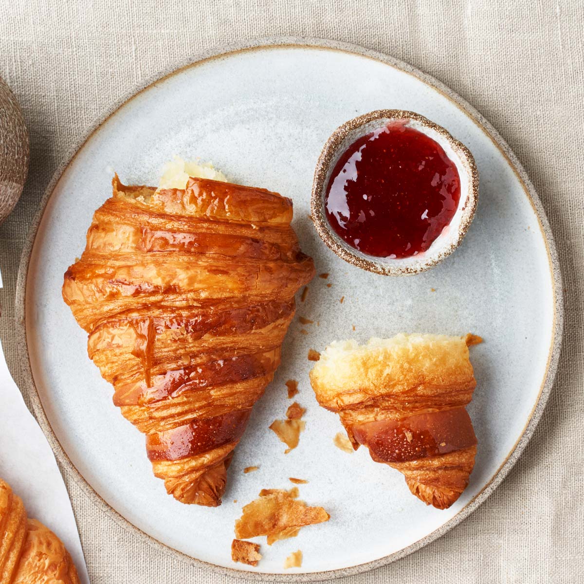 Some people prefer the softer, sweeter crescent rolls dough, while others prefer croissants' flakiness and buttery flavor. Croissants are more time-consuming and labor-intensive than crescent rolls, so they are considered a more special or premium pastry.