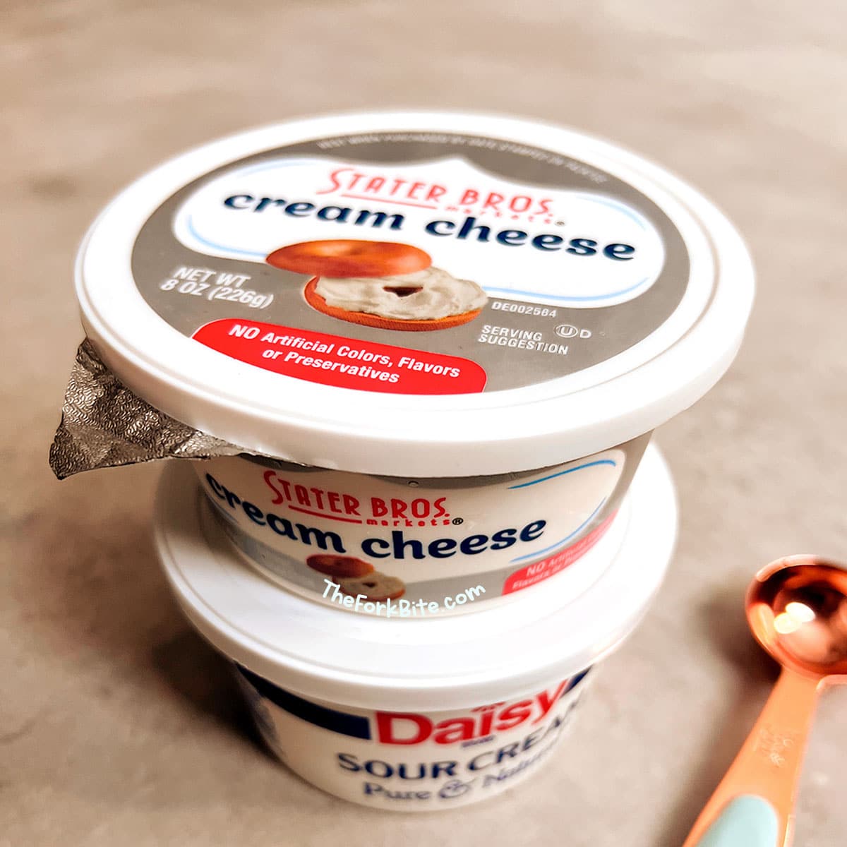 Cream cheese vs sour cream are popular choices in the kitchen, but they differ. This article will explore the unique characteristics of cream cheese and sour cream and help you decide which is best for your next recipe.