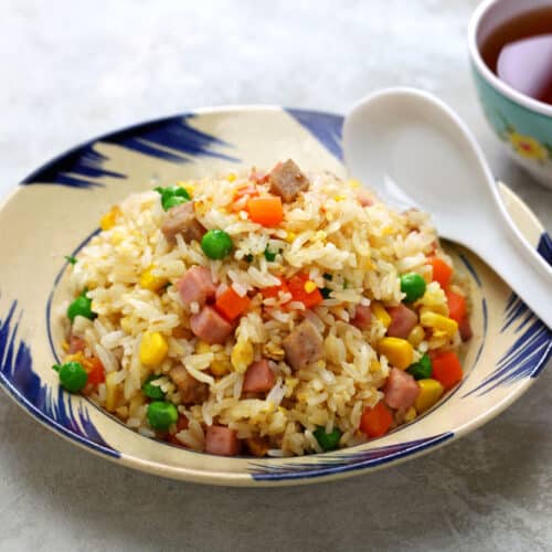 Try Com Chien, also known as Vietnamese fried rice. This classic dish is packed with flavor and can be made with simple ingredients found in your pantry. Learn how to make the perfect Com Chien with our recipe and cooking tips.