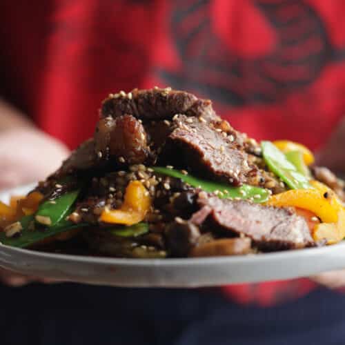 Discover how to create the mouthwatering Yard House Steak Bowl in your own kitchen! Master this restaurant-quality recipe with our step-by-step guide, packed with juicy steak, vibrant veggies, and flavorful sauce. Your taste buds will thank you!